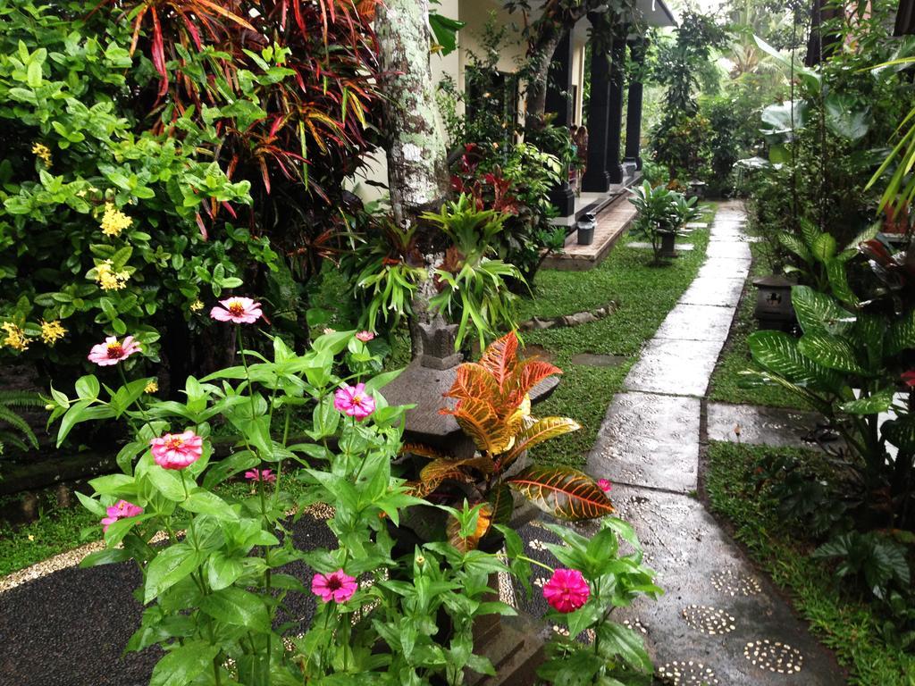 Pondok Bambu Homestay Ubud Exterior foto