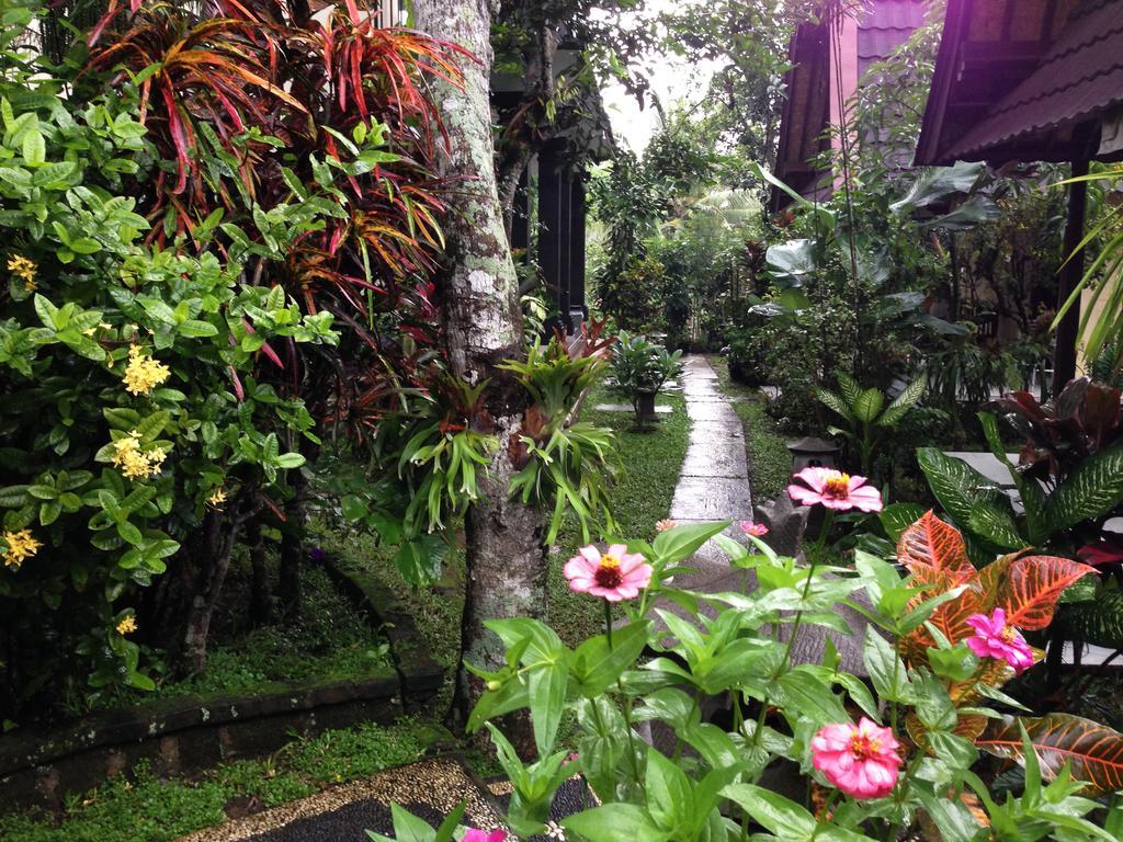 Pondok Bambu Homestay Ubud Exterior foto